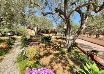 Foto 40 - Villa Via Calaporro
 
18, Terrasini - foto 38