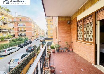 Foto 21 - Trilocale via dei della bitta
 
21, Roma - foto 21