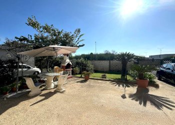 Foto 3 - Appartamento via delle valli
 
17, Aprilia - foto 3