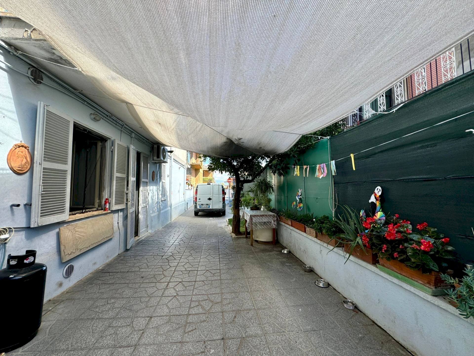 Foto 2 - Trilocale Via Giovanni Cimabue
 
4, Aprilia - foto 2