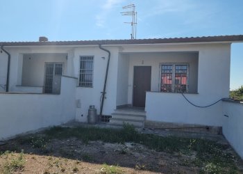 Casa all\'aperto - Villa a Schiera Via Pavia
 
1, Ardea - foto 2