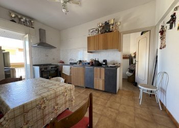 Cucina - Trilocale Lungomare delle Meduse, Pomezia - foto 11