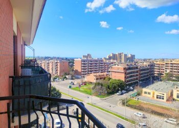 Balcone - Attico Via Fratelli Bandiera, Pomezia - foto 1