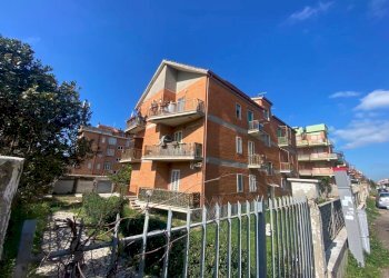 Edificio all\'aperto - Attico Via bologna, Ardea - foto 6