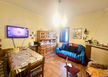 Sala da pranzo - Casa indipendente Mar Nero, Pomezia - foto 23