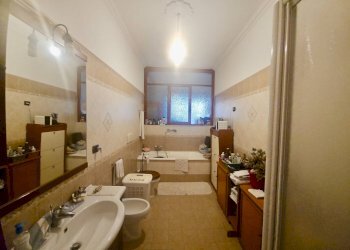 Bagno - Casa indipendente Mar Nero, Pomezia - foto 24