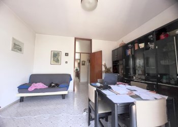 Sala da pranzo - Trilocale Via Dante Alighieri, Pomezia - foto 4