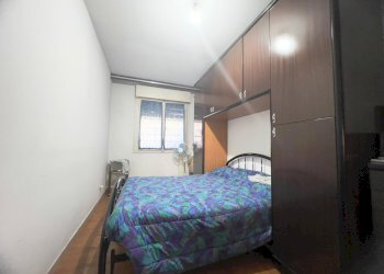 Camera / camera da letto - Trilocale Via Dante Alighieri, Pomezia - foto 10