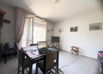 Sala da pranzo - Trilocale Via Dante Alighieri, Pomezia - foto 13