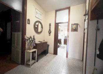 Hall / corridoio - Trilocale Via Dante Alighieri, Pomezia - foto 16