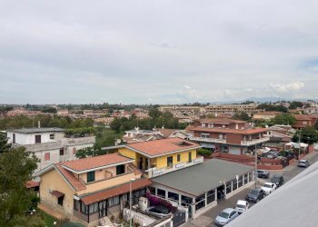 Edificio all\'aperto - Attico Viale san Lorenzo, Ardea - foto 24