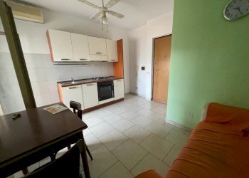 Sala da pranzo - Bilocale via Corallo, Nettuno - foto 1