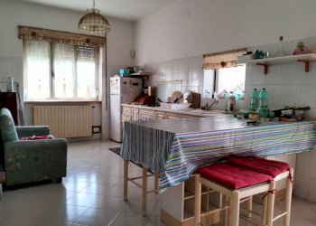 Cucina - Villa via del soldato, Colfelice - foto 11