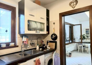 Cucina - Trilocale via Portorose, Fiumicino - foto 5