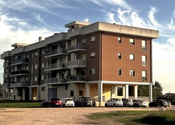 Edificio all\'aperto - Trilocale Via Beato padre pio, Nettuno - foto 5