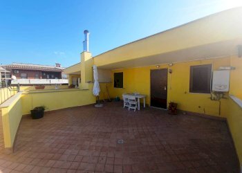 Terrazza - Attico Via Mar Tirreno, Pomezia - foto 3