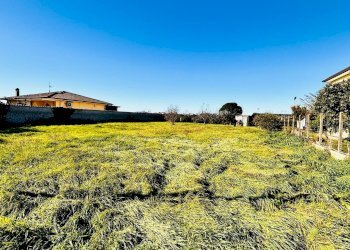 Giardino - Terreno edificabile via serio, Aprilia - foto 2