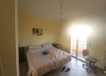 Camera / camera da letto - Quadrilocale Peccia, Aprilia - foto 13