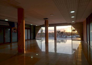 Ricezione / Lobby - Locale Commerciale via Frosinone, Ardea - foto 6