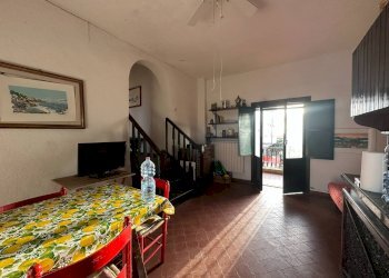 Sala da pranzo - Trilocale Via Polonia, Pomezia - foto 5