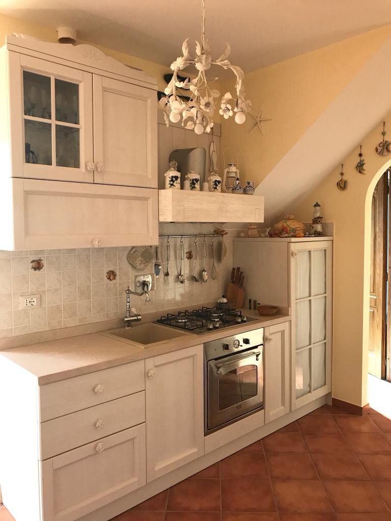 Cucina - Trilocale via Atrani, Fiumicino - foto 1