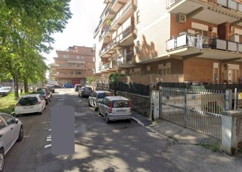 Edificio all\'aperto - Box Via La Spezia, Pomezia - photo 5