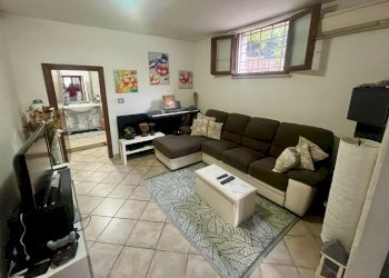 Soggiorno - Villa Via San Berardo dei Marsi, Ardea - photo 6