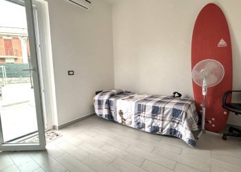 Camera / camera da letto - Villa LUNGOMARE TOR SAN LORENZO, Ardea - photo 18