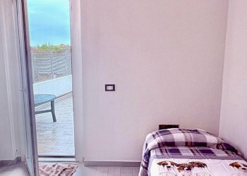 Camera / camera da letto - Villa LUNGOMARE TOR SAN LORENZO, Ardea - photo 19