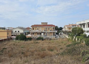 Edificio all\'aperto - Terreno edificabile Lungomare Tor San Lorenzo, Ardea - foto 5