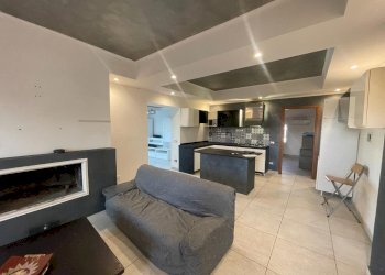 Soggiorno - Casa semi indipendente Via Serio, Aprilia - foto 8