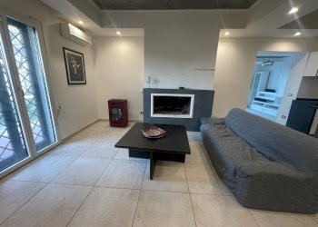 Soggiorno - Casa semi indipendente Via Serio, Aprilia - foto 11