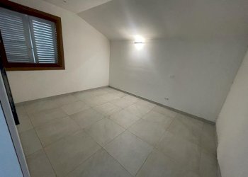 Stanza vuota - Casa semi indipendente Via Serio, Aprilia - foto 29