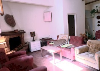 Soggiorno - Casa semi indipendente via zagabria, Pomezia - foto 36