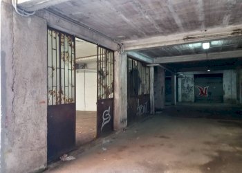 Parcheggio - Magazzino Via Marsiglia, Pomezia - foto 4