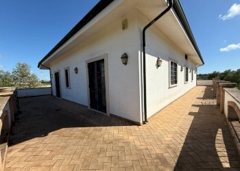 Terrazza - Villa via delle Magnolie, Pomezia - foto 17