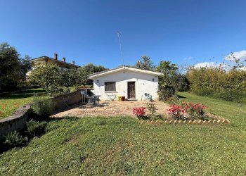 Casa all\'aperto - Villa via delle Magnolie, Pomezia - foto 19