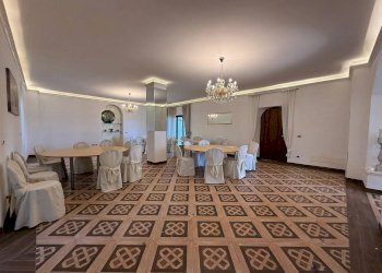Sala da pranzo - Villa via delle Magnolie, Pomezia - foto 32