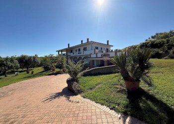 Casa all\'aperto - Villa via delle Magnolie, Pomezia - foto 57