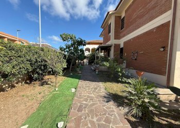 Giardino - Villa Lungomare delle Sirene, Pomezia - foto 51