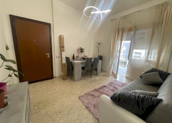 Sala da pranzo - Bilocale Via Cincinnato, Pomezia - foto 5