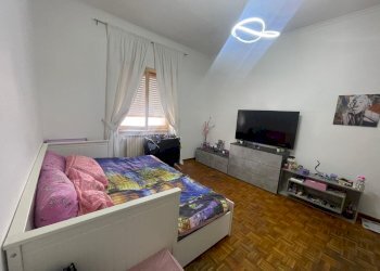 Camera / camera da letto - Bilocale Via Cincinnato, Pomezia - foto 10