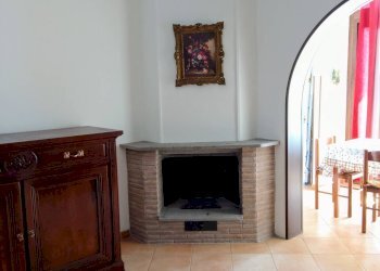 Soggiorno - Trilocale VIA BOLZANO
 
200, Ardea - foto 2