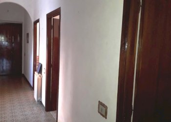 Hall / corridoio - Bilocale Via Recanati, Pomezia - foto 9