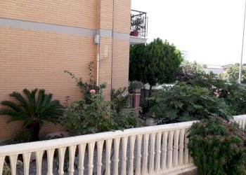Balcone - Bilocale Via Recanati, Pomezia - foto 23