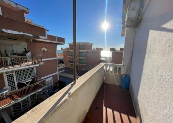 Balcone - Bilocale via Rumenia, Pomezia - foto 1