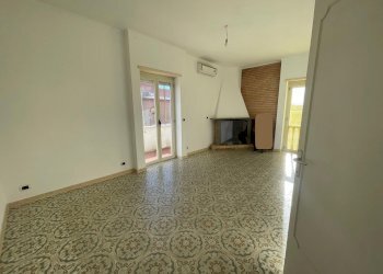 Stanza vuota - Bilocale via Rumenia, Pomezia - foto 4