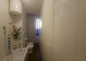 Bagno - Bilocale via Elio Chianesi, Roma - foto 11