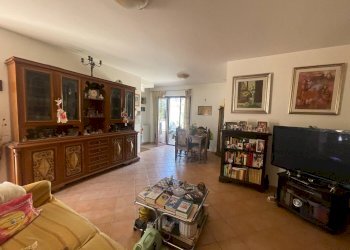 Soggiorno - Villa a Schiera Via Moschiano, Roma - foto 9