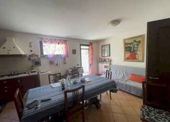 Sala da pranzo - Villa a Schiera Via Moschiano, Roma - foto 15